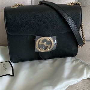 NEW Gucci purse, gorgeous black leather!